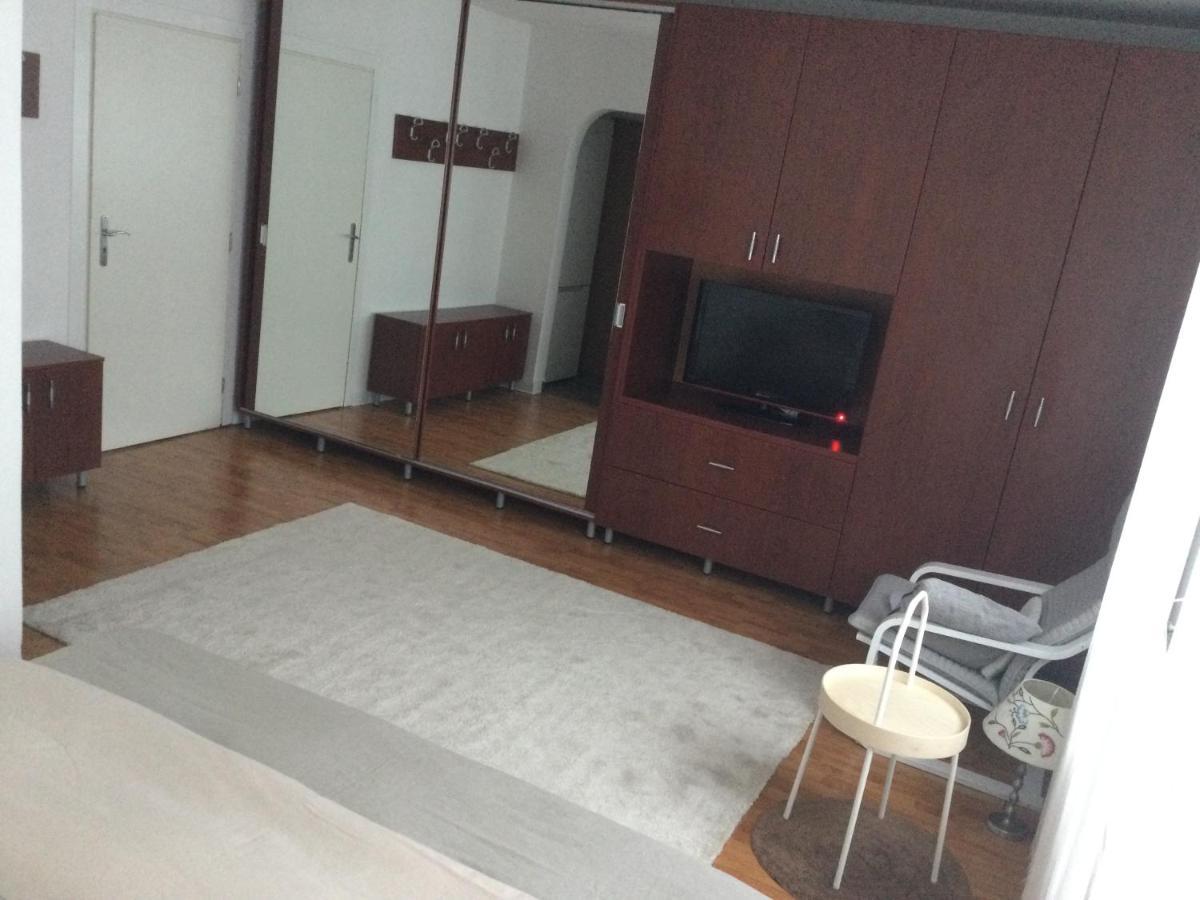 דירות בוקרשט Studio Baneasa מראה חיצוני תמונה